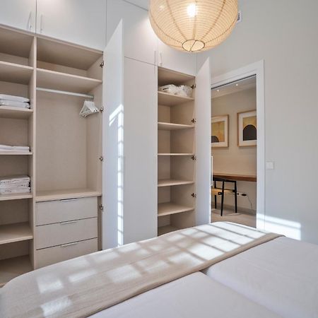 Sitges Spaces Garden Condo-2 Bedrooms, 2 Bathrooms, Garden Terrace, Near Center, Sleeps Up To 6- Monthly Rentals Only Esterno foto